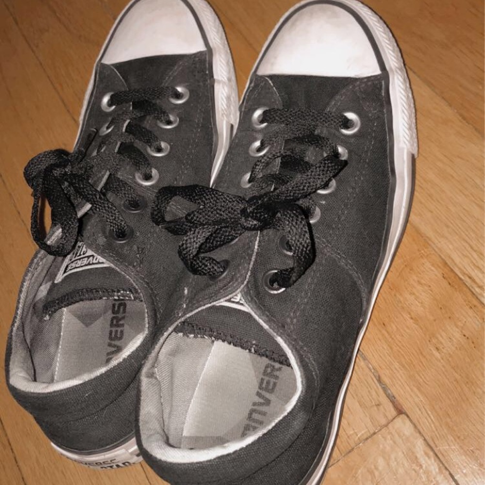 black and white low top converse